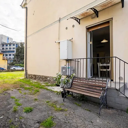 Airport Suite A 15 Min Centro Storico Con Parcheggio Gratuito Apartment